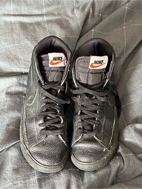 Nike Blazer Mid Black Leather Gum Sneakers Shoes Size 4.5Y